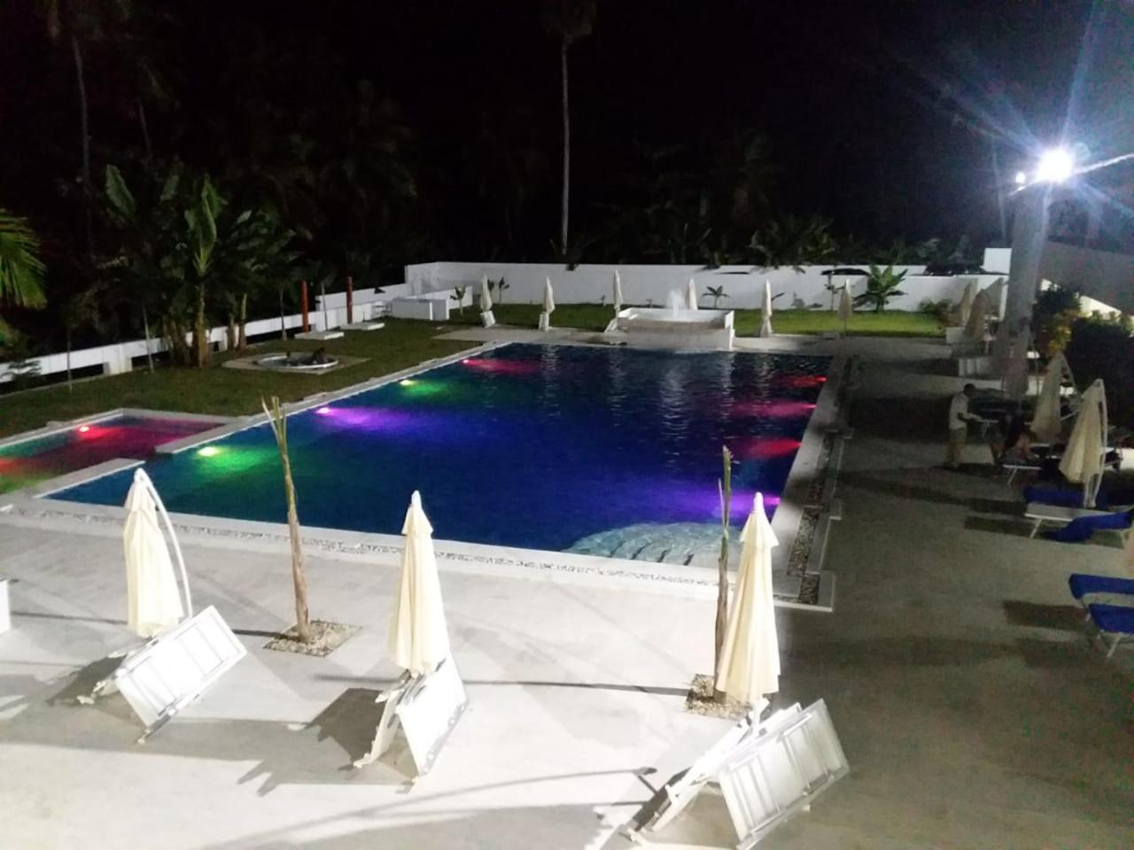 Oasi Encantada - Beach Resort Barahona Εξωτερικό φωτογραφία